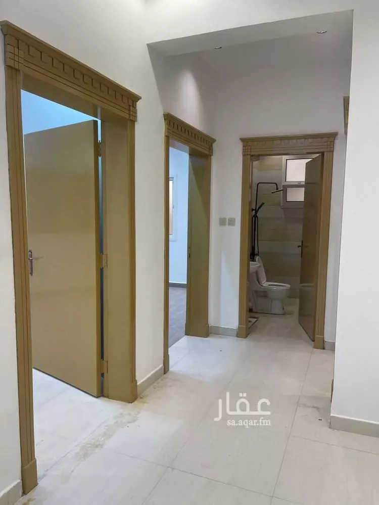 فيلا للإيجار في شارع ابن عثيمين, حي القيروان, مدينة الرياض, منطقة الرياض صورة 5