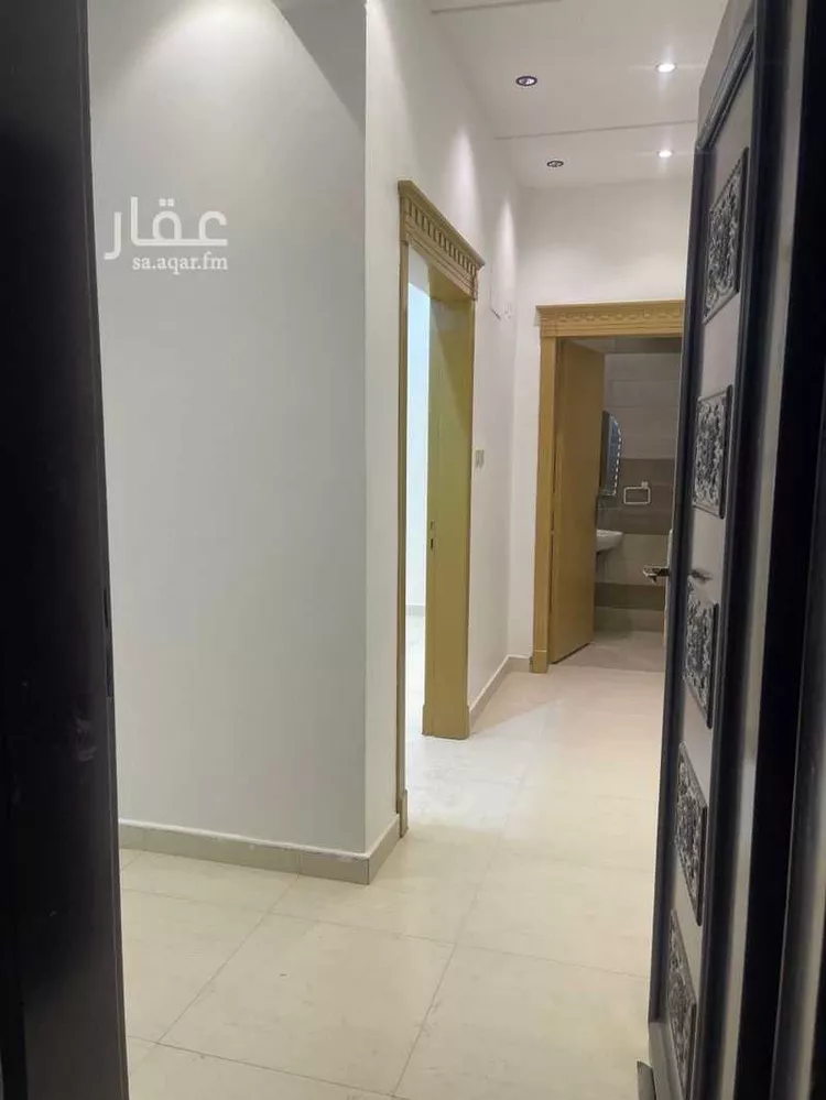 فيلا للإيجار في شارع ابن عثيمين, حي القيروان, مدينة الرياض, منطقة الرياض صورة 4