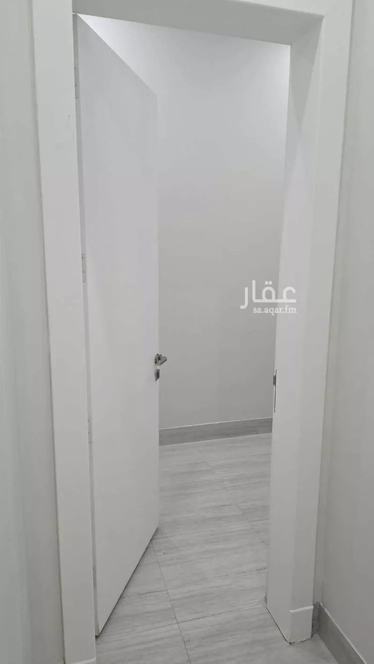 دور للبيع في شارع عبدالرحمن أبي شامه , حي الرمال, مدينة الرياض, منطقة الرياض صورة 3