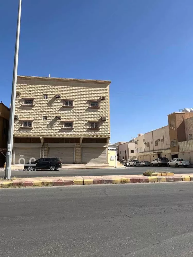 عمارة للبيع في شارع ابي بن كعب, حي الرصراص 2, مدينة خميس مشيط, منطقة عسير صورة 2