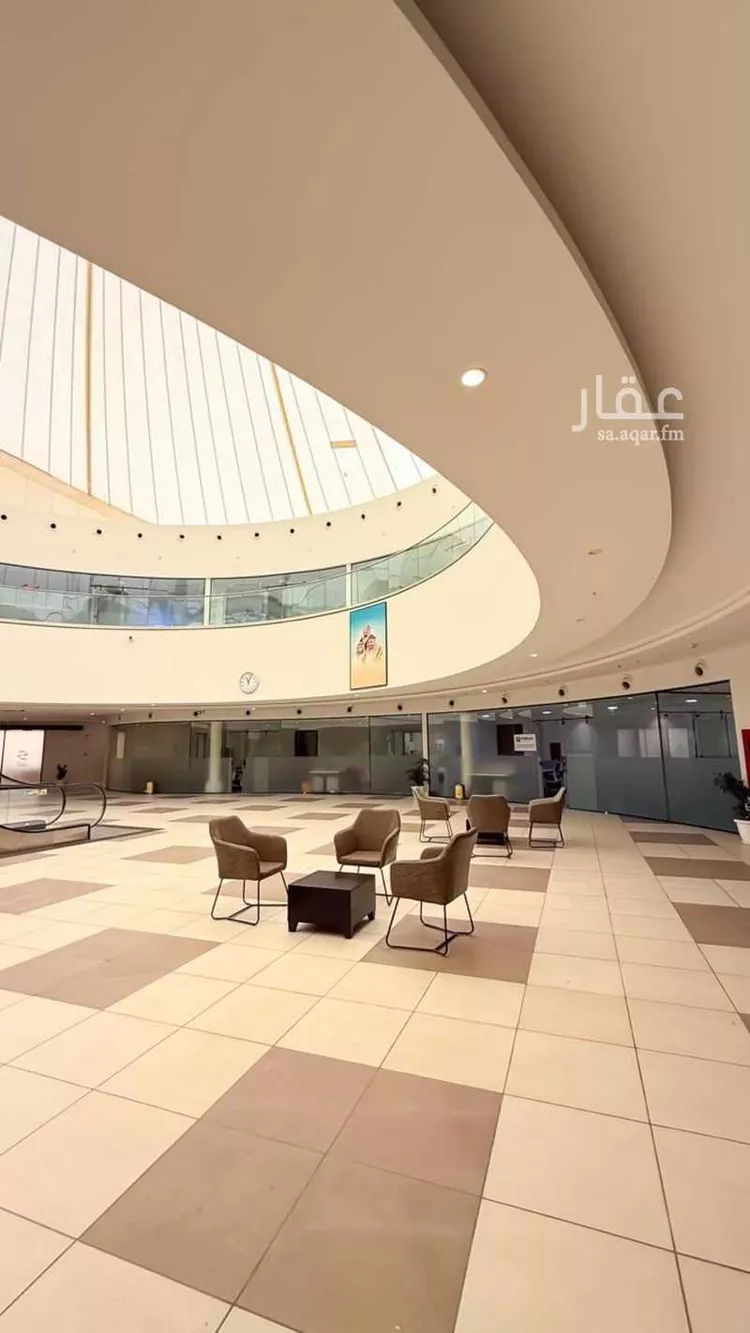 مكتب تجاري للإيجار في شارع طريق المطار, حي جامعة الإمام محمد بن سعود الإسلامية, مدينة الرياض, منطقة الرياض صورة 5