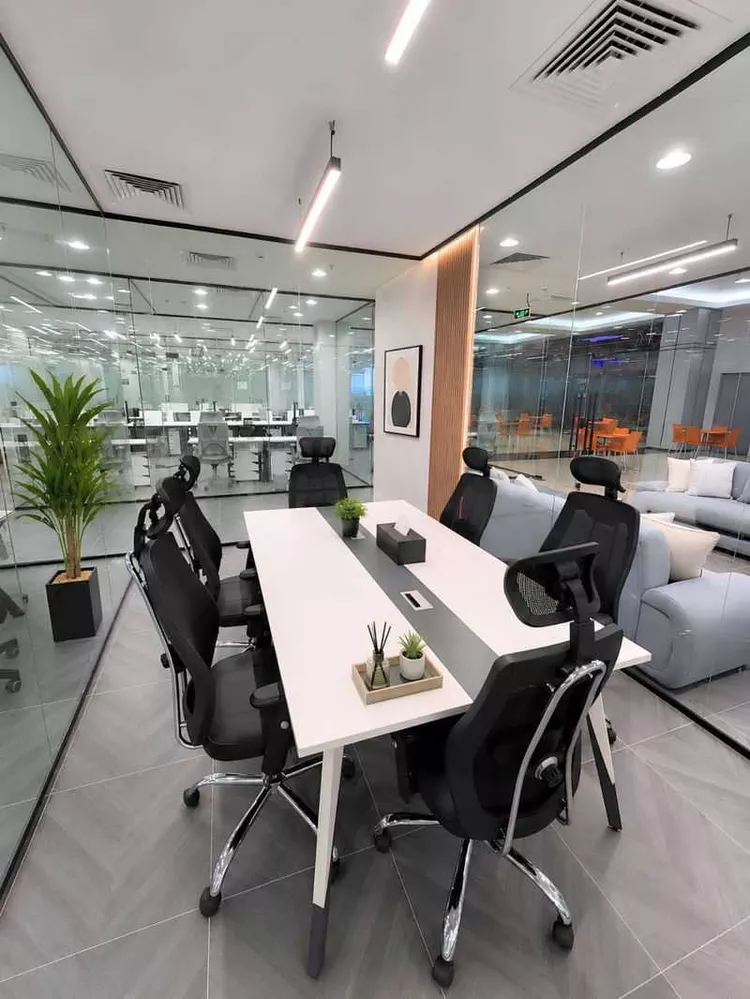 Commercial Office for Rent in Riyadh Sultanah صورة 3