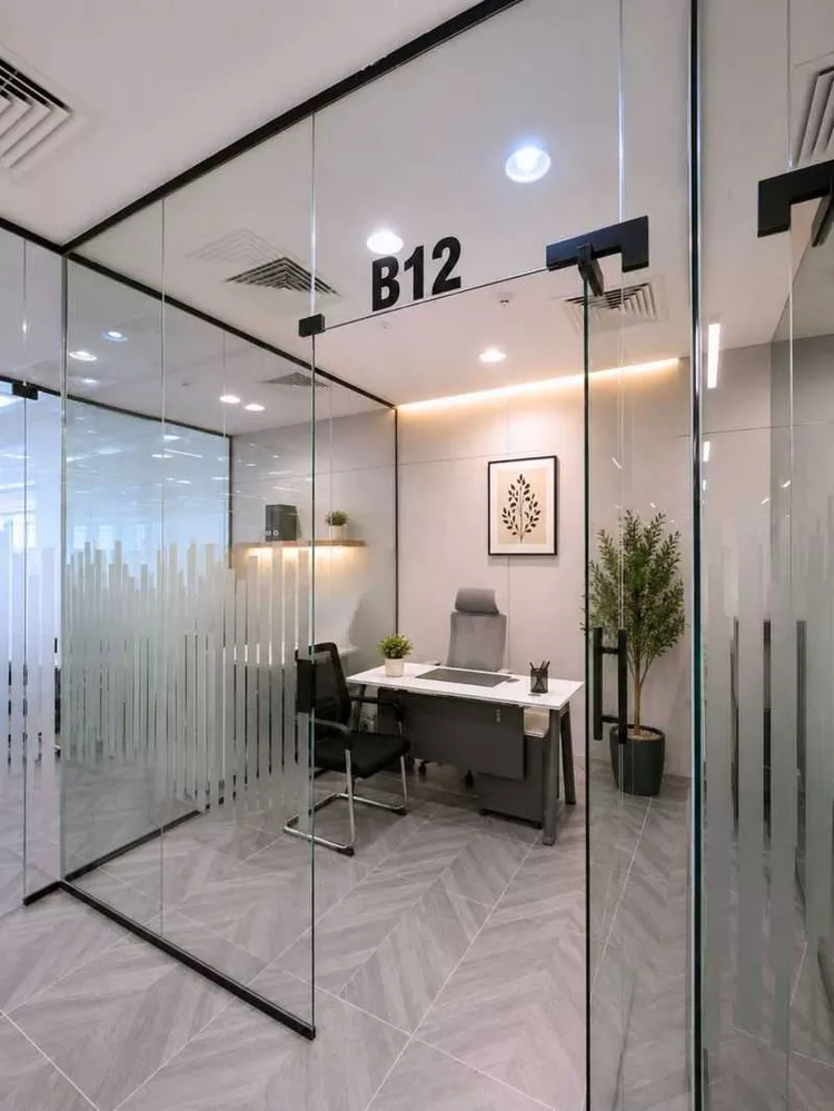 Commercial Office for Rent in Riyadh Sultanah صورة 4
