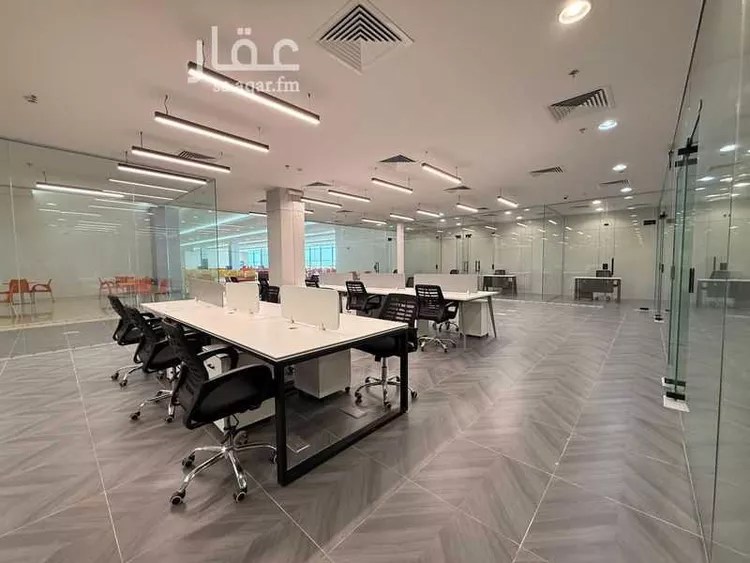 Commercial Office for Rent in Riyadh Sultanah صورة 3