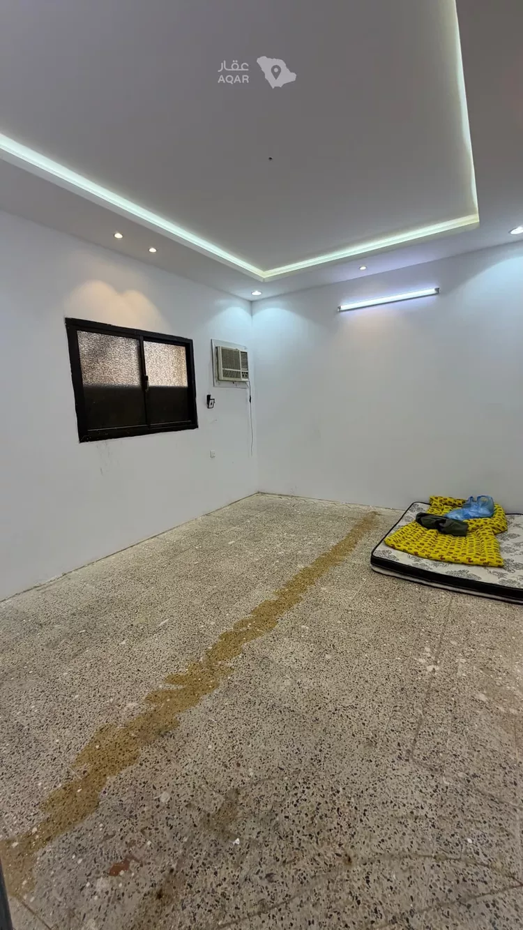 Floor for Rent in Riyadh Tuwaiq صورة 3