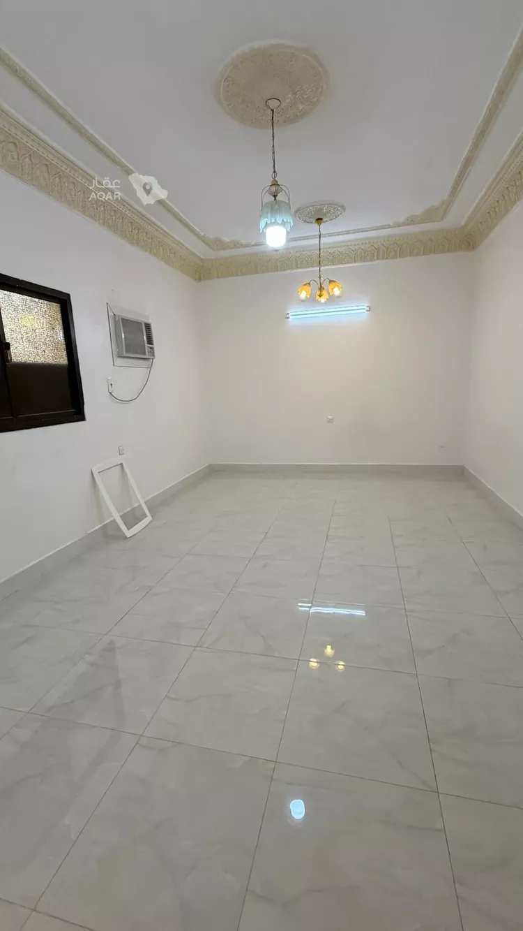 Floor for Rent in Riyadh Tuwaiq صورة 4