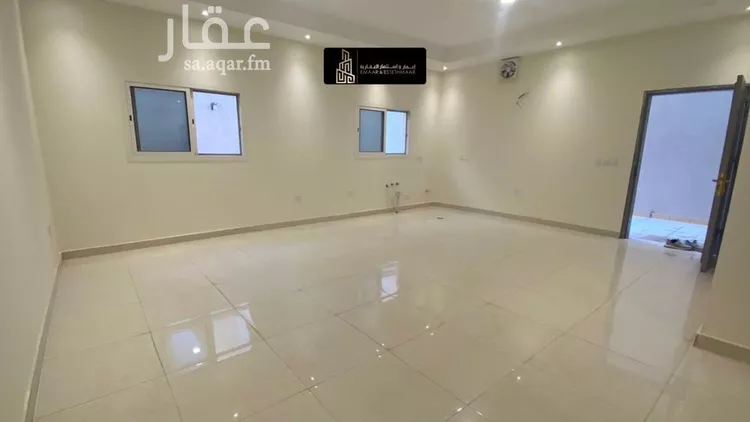 فيلا للإيجار في شارع 10 البحيرة, حي البحيرة, مدينة الخبر, المنطقة الشرقية صورة 4
