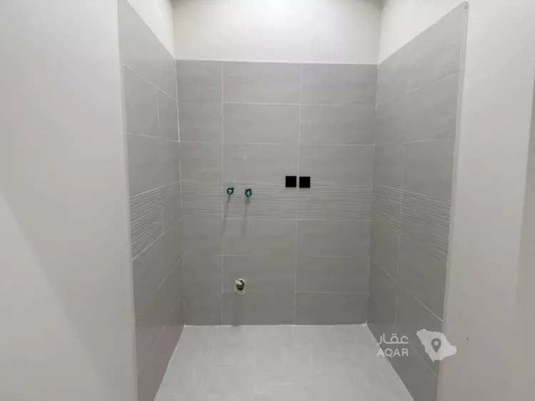 Apartment for Rent in Al Khobar At Tahliyah 7