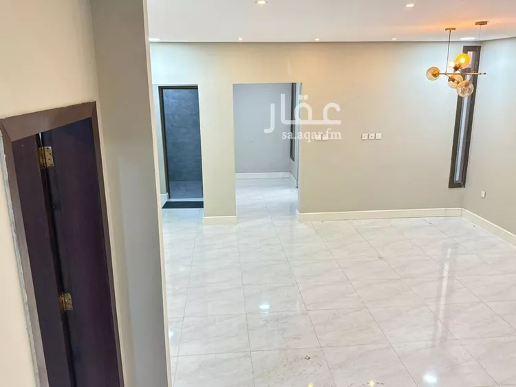 فيلا للإيجار في شارع القرص, حي الأمواج, مدينة الخبر, المنطقة الشرقية 6