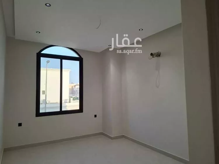 فيلا للإيجار في شارع الغواصات, حي الأمواج, مدينة الخبر, المنطقة الشرقية 6