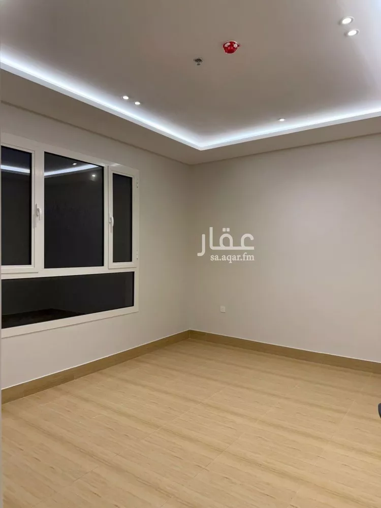 شقة للإيجار في شارع مدائن صالح, حي الحمراء, مدينة الخبر, المنطقة الشرقية صورة 4