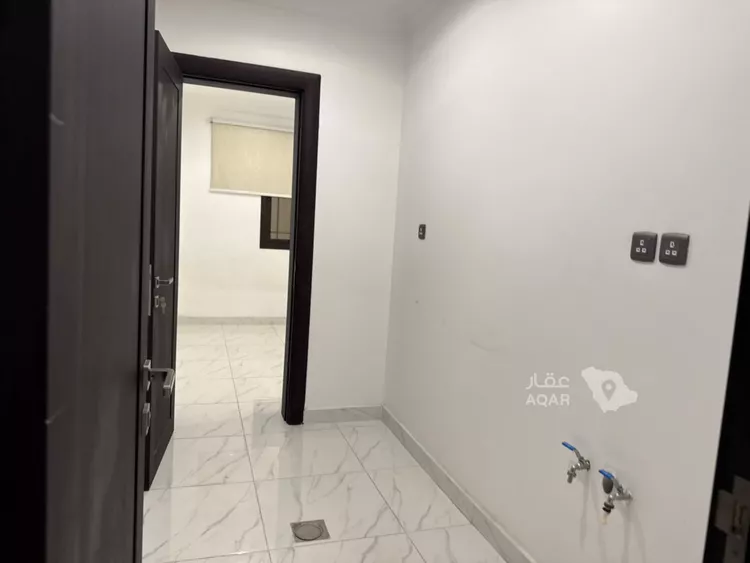 فيلا للإيجار في شارع عبدالرحمن ابن كعب الانصاري, حي الأمواج, مدينة الخبر, المنطقة الشرقية صورة 4