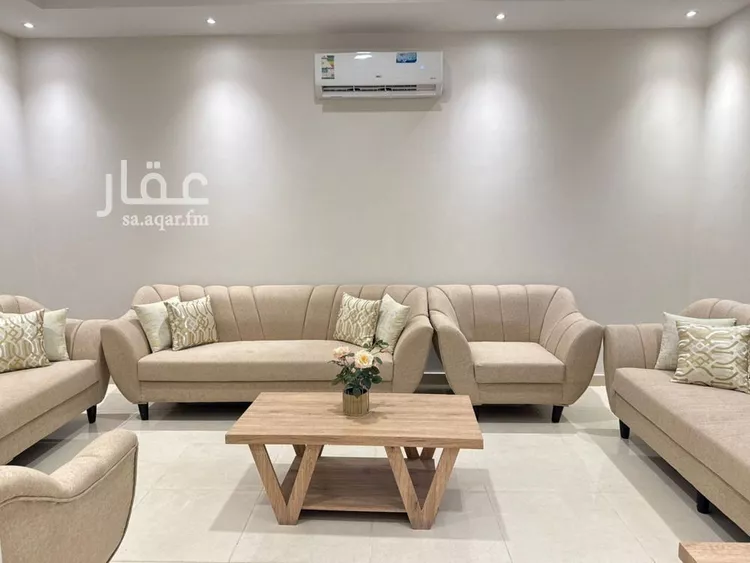 فيلا للإيجار في شارع التآخي, حي البحيرة, مدينة الخبر, المنطقة الشرقية صورة 4
