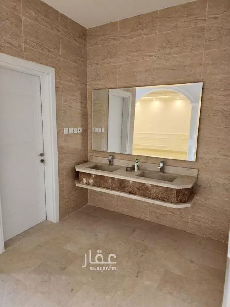 فيلا للبيع في شارع علي بن أبي القاسم, حي الزمرد, مدينة جدة, منطقة مكة المكرمة صورة 3