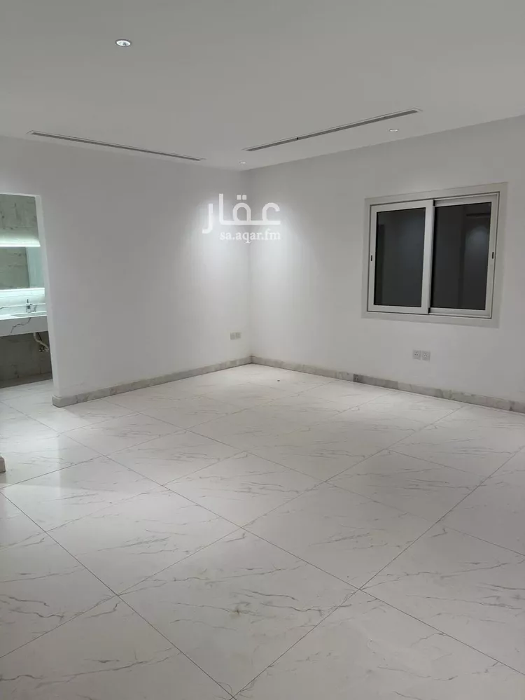 فيلا للبيع في شارع قتيبة ابن مسلم, حي الزمرد, مدينة جدة, منطقة مكة المكرمة