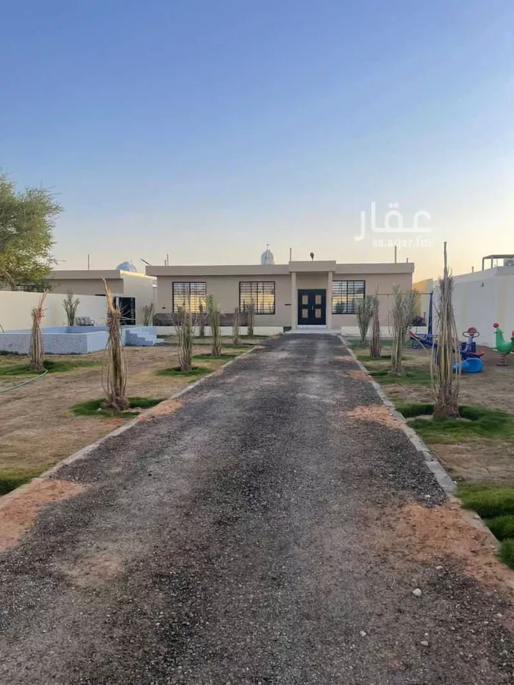 Rest House for Sale in Al Muzahimiyah Al Ulaya