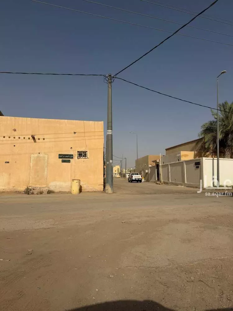 فيلا للبيع في شارع ابو امية الازدي, حي الغطغط, مدينة المزاحمية, منطقة الرياض 7