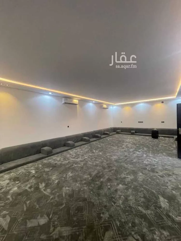 Rest House for Sale in Al Muzahimiyah Al Ulaya صورة 5