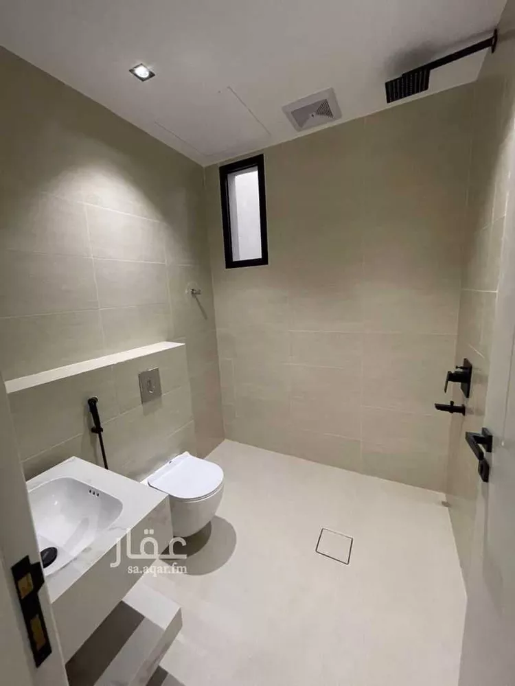 شقة للبيع في شارع الجموح الانصاري, حي الورود, مدينة المزاحمية, منطقة الرياض صورة 4