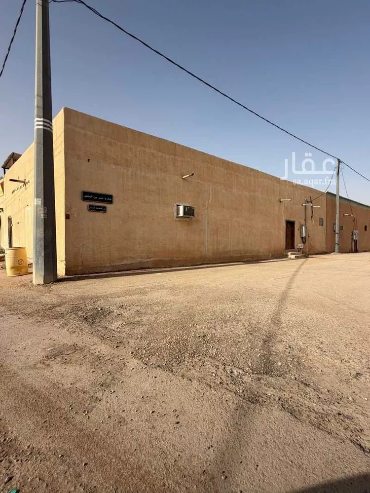 فيلا للبيع في شارع ابو امية الازدي, حي الغطغط, مدينة المزاحمية, منطقة الرياض 8