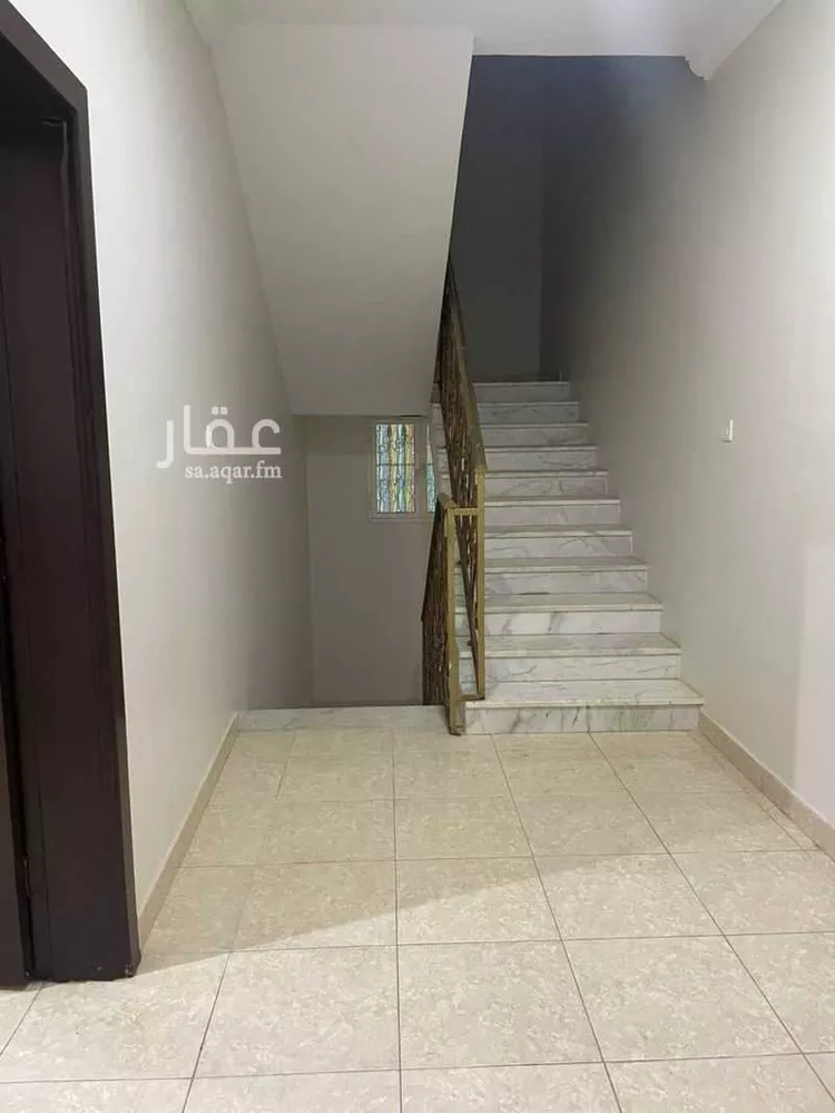 شقة للإيجار في شارع سعود بن مرشود ، حي الربوة ، بريدة ، بريدة صورة 3