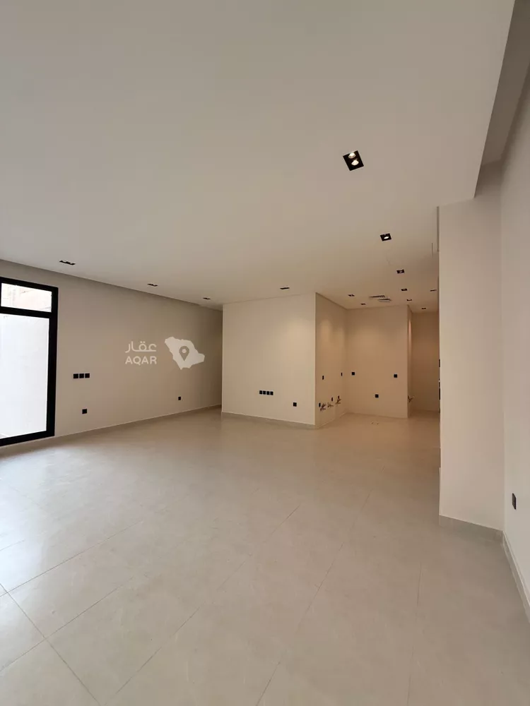 Floor for Sale in Riyadh Ar Rabie 7