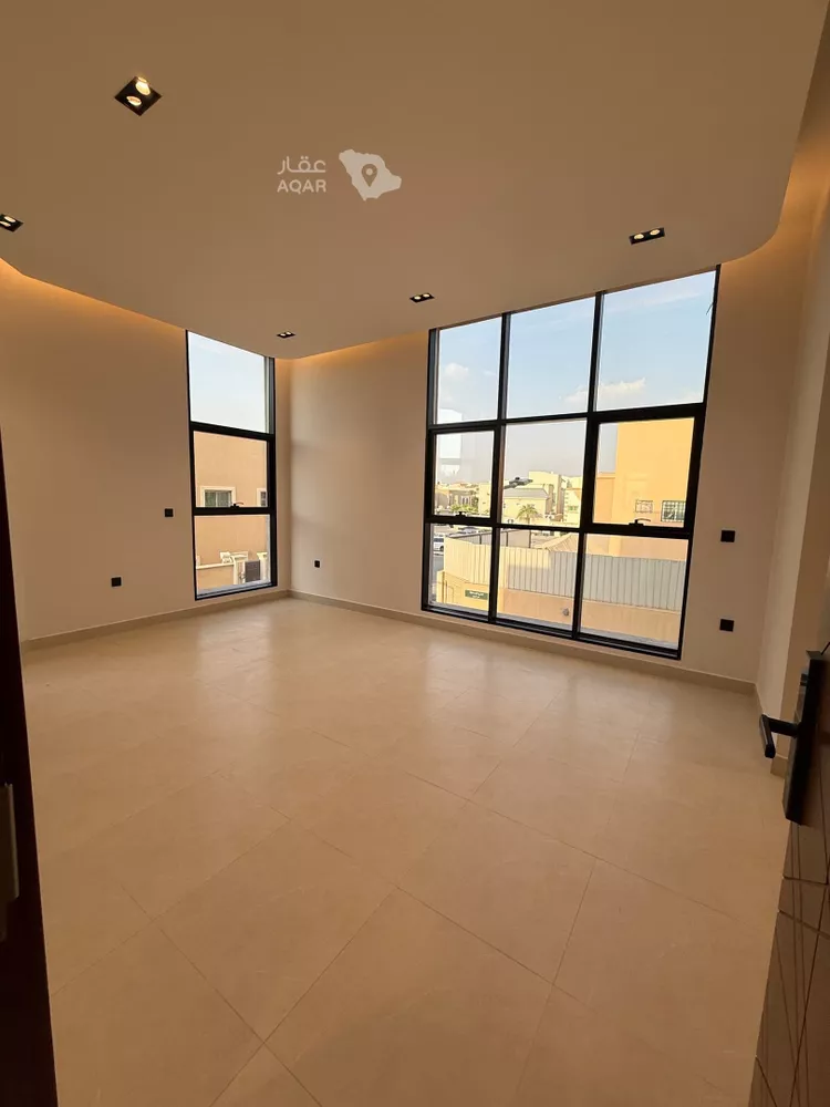 Floor for Sale in Riyadh Ar Rabie 6