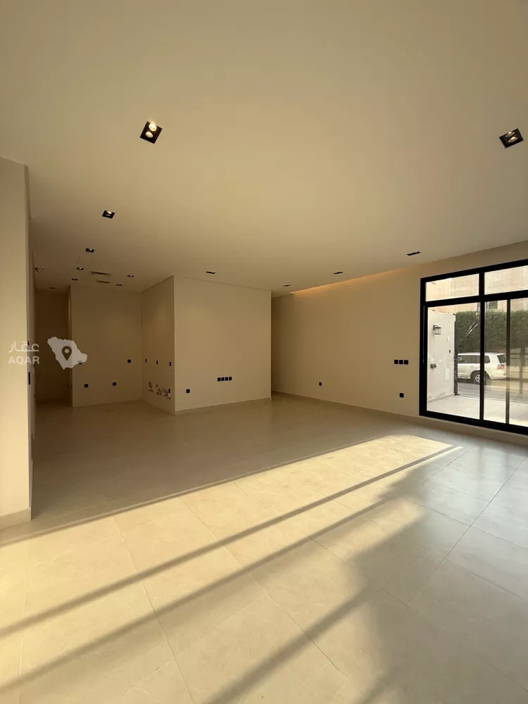 Floor for Sale in Riyadh Ar Rabie 5