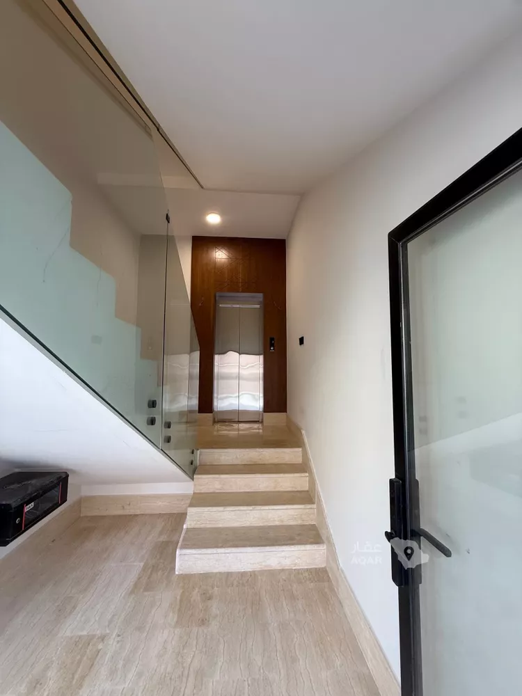 Floor for Sale in Riyadh Ar Rabie صورة 2