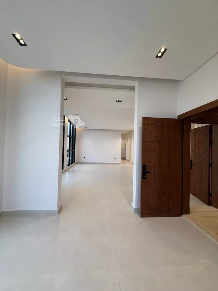 Floor for Sale in Riyadh Ar Rabie 10