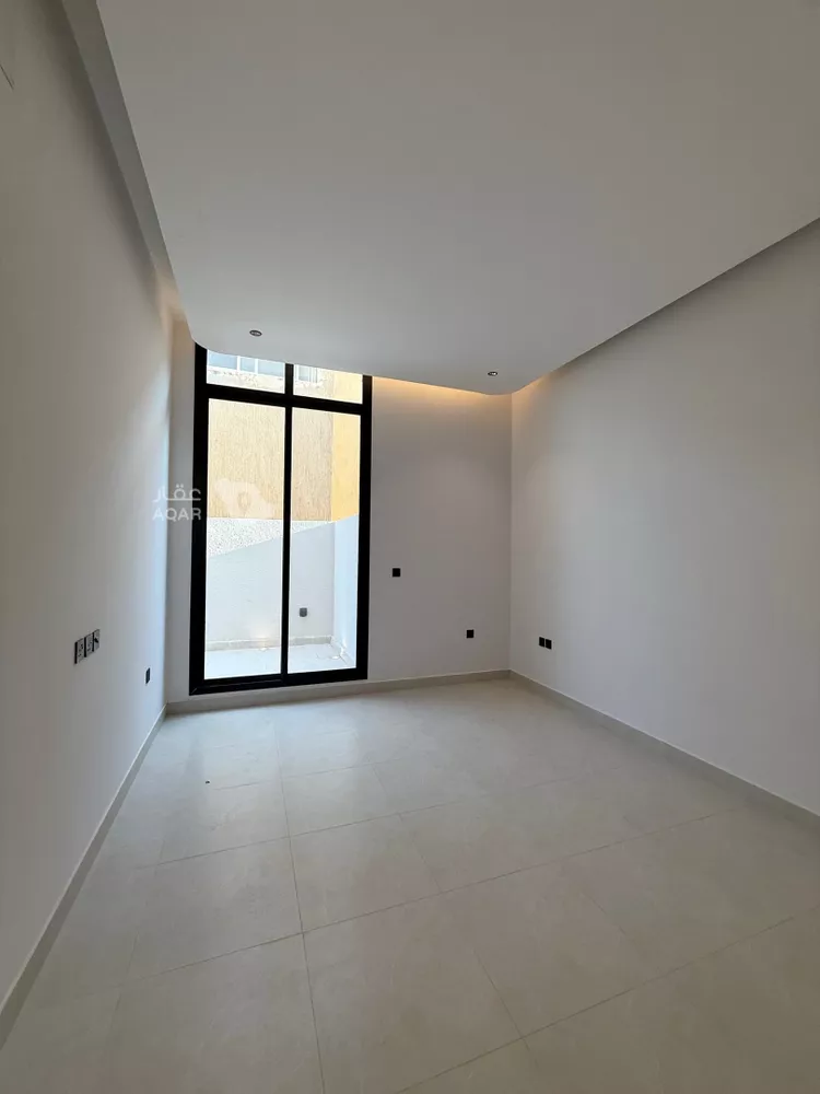 Floor for Sale in Riyadh Ar Rabie 16
