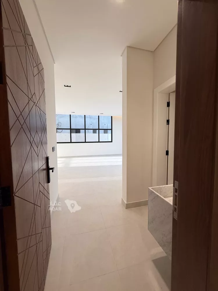 Floor for Sale in Riyadh Ar Rabie صورة 4