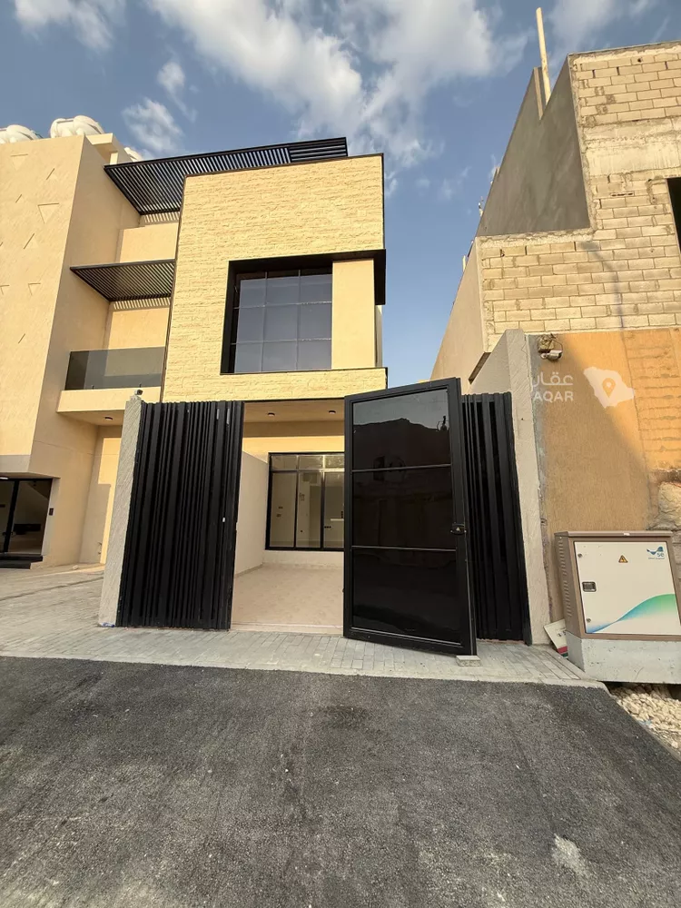 Floor for Sale in Riyadh Ar Rabie