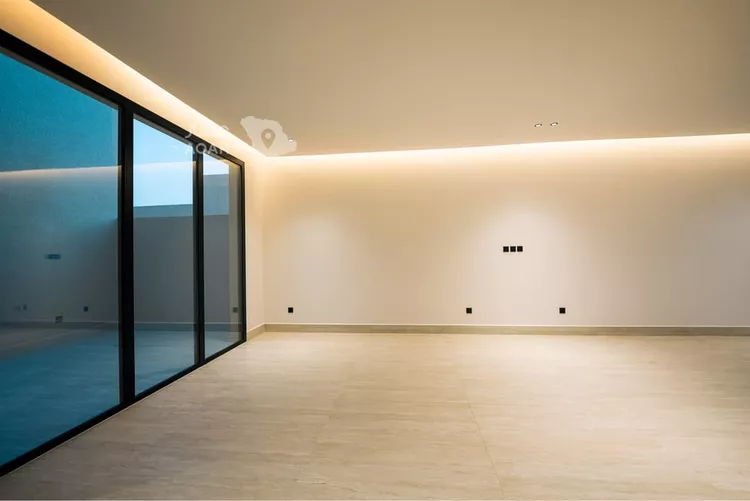 Floor for Sale in Riyadh Ar Rayan 5