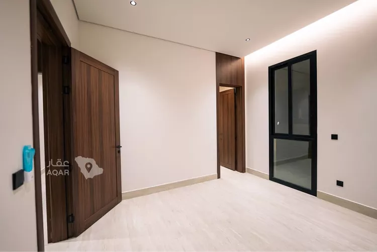 دور للبيع في شارع علي بن سعادة, حي الريان, مدينة الرياض, منطقة الرياض 13