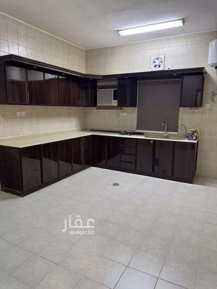 شقة للإيجار في شارع نافع بن صبرة ، حي طيبة ، الدمام ، الدمام صورة 4