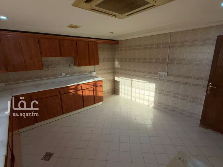 فيلا للإيجار في شارع ابن منظور, حي الربوة, مدينة الرياض, منطقة الرياض 8