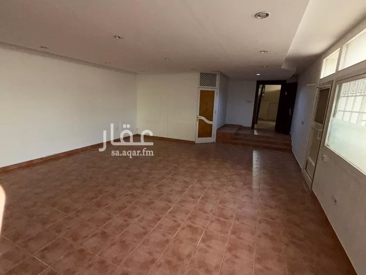 عمارة للإيجار في شارع ابن منظور, حي الربوة, مدينة الرياض, منطقة الرياض