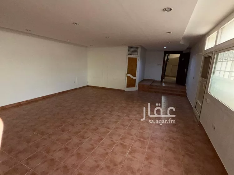 فيلا للإيجار في شارع ابن منظور, حي الربوة, مدينة الرياض, منطقة الرياض