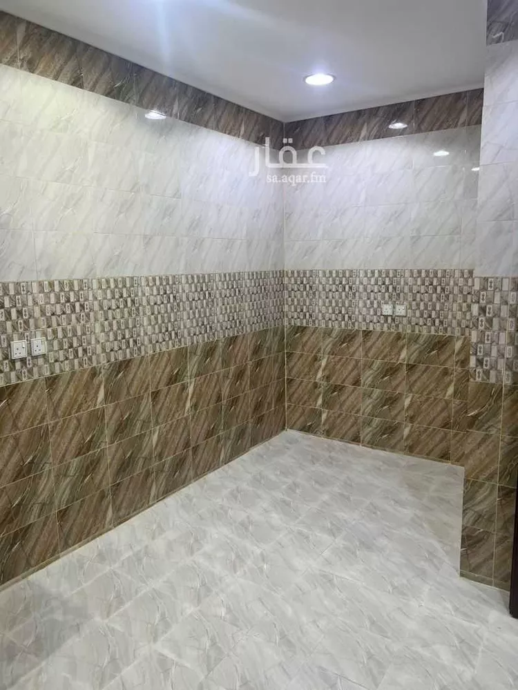 Apartment for Rent in Al `Uyun Ar Rabiyah 12
