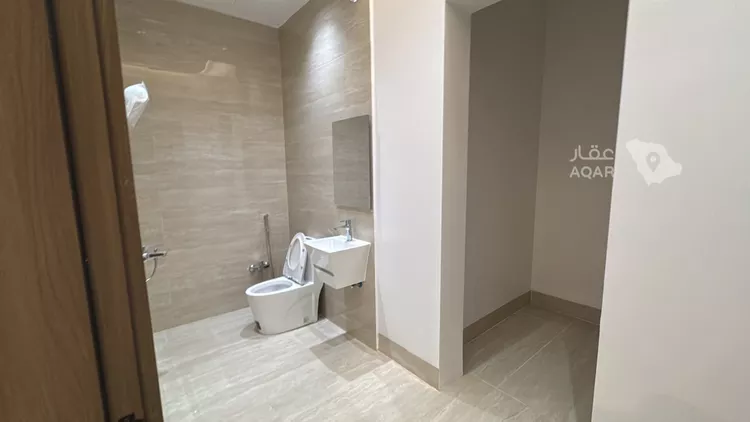 Floor for Sale in Riyadh An Narjis 24
