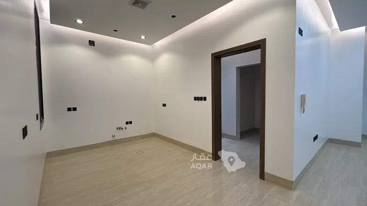 Floor for Sale in Riyadh An Narjis 22