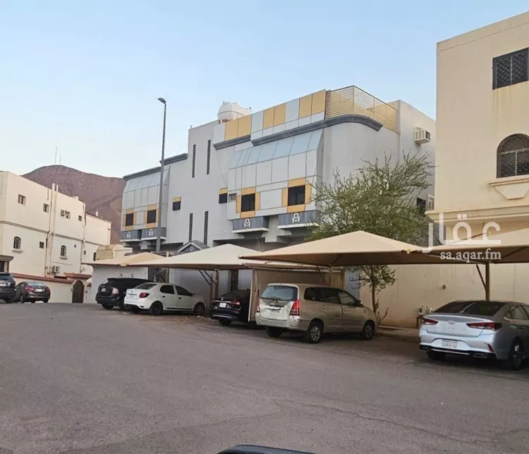 عمارة للبيع في شارع كثير ابن هشام, حي السلام, مدينة المدينه المنوره, منطقة المدينة المنورة صورة 3