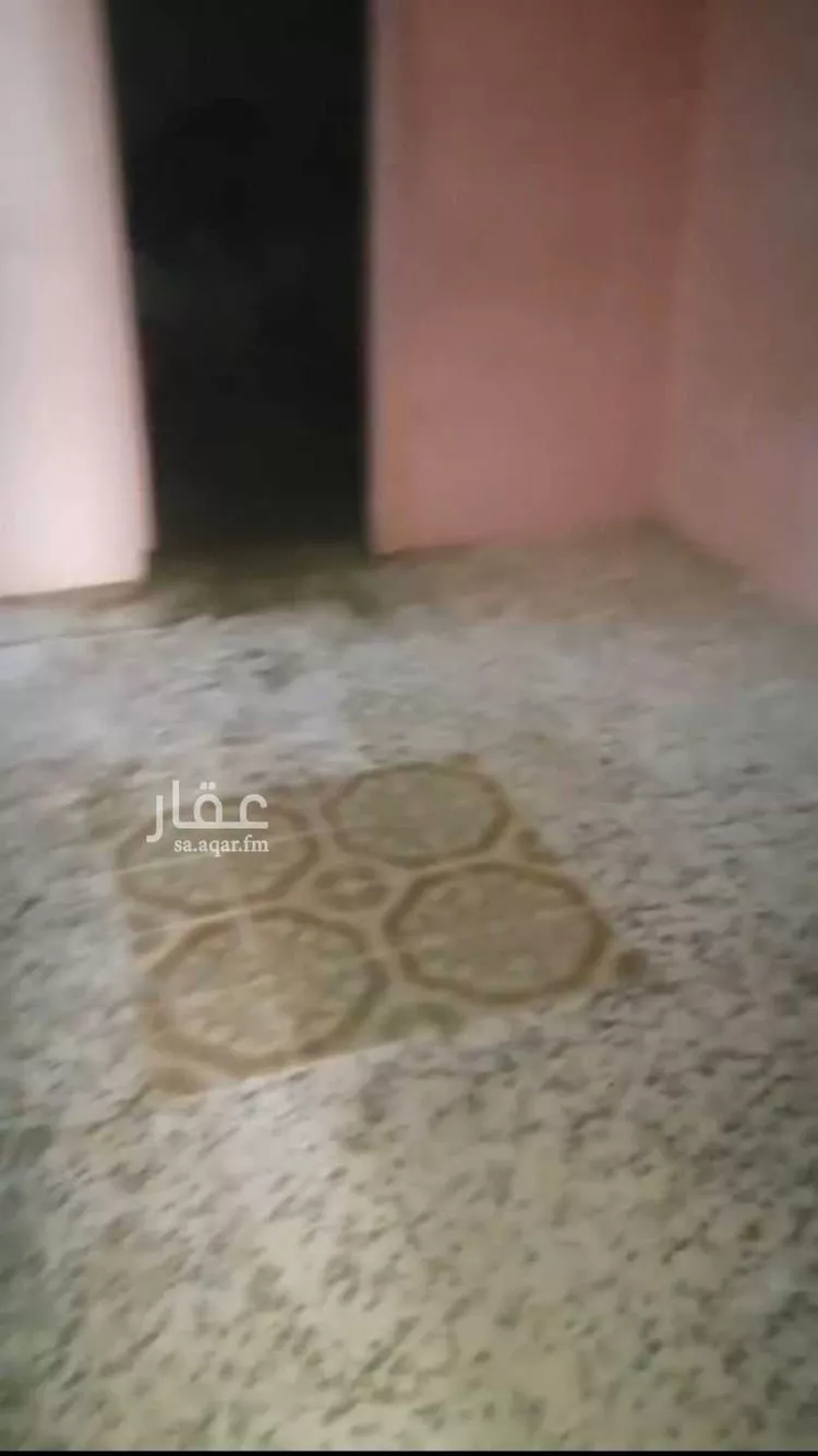 شقة للإيجار في شارع احمد بن معين, حي الأصيفرين, مدينة المدينة المنورة, منطقة المدينة المنورة صورة 3