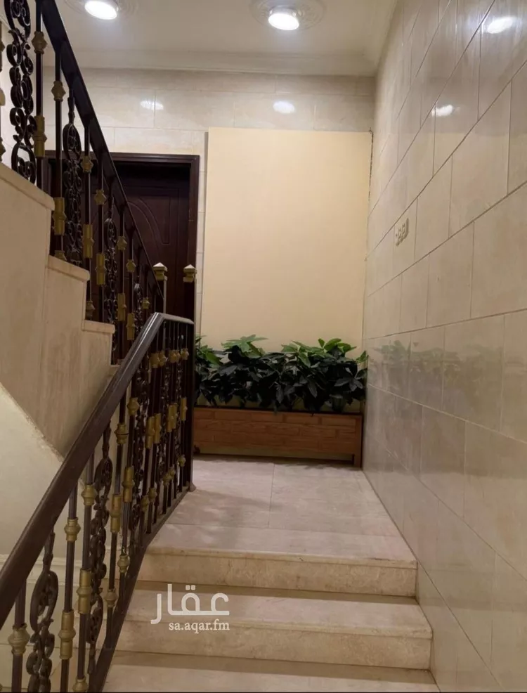 عمارة للبيع في شارع حماد ابن اسحاق ابن اسماعيل, حي عروة, مدينة المدينه المنوره, منطقة المدينة المنورة صورة 2