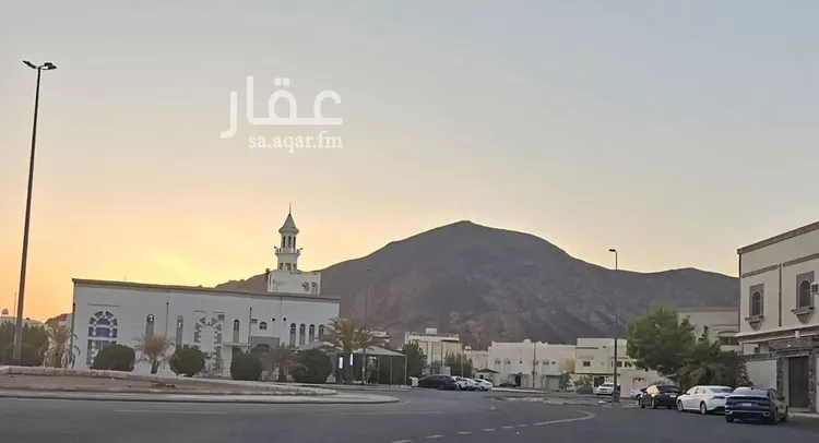 عمارة للبيع في شارع كثير ابن هشام, حي السلام, مدينة المدينه المنوره, منطقة المدينة المنورة صورة 4