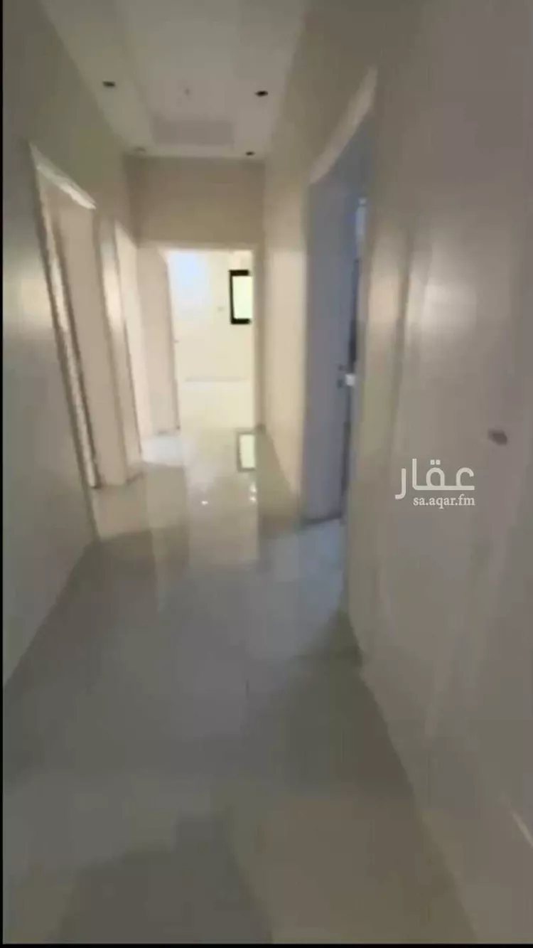 عمارة للبيع في شارع عمر الرياحي, حي الدفاع, مدينة المدينة المنورة, منطقة المدينة المنورة صورة 3