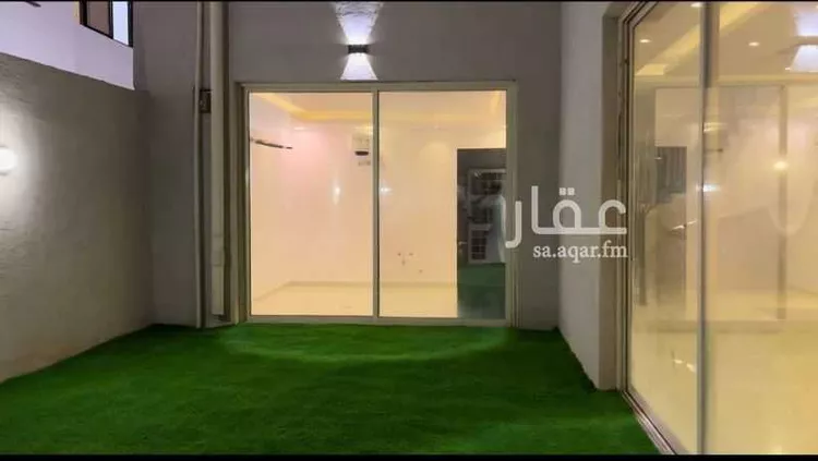 فيلا للبيع في شارع محمد الكوفي, حي الرانوناء, مدينة المدينة المنورة, منطقة المدينة المنورة 7