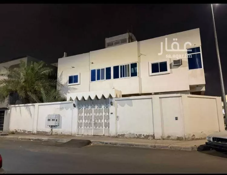عمارة للبيع في شارع اسحاق بن ابراهيم بن حبيب, حي الدفاع, مدينة المدينة المنورة, منطقة المدينة المنورة