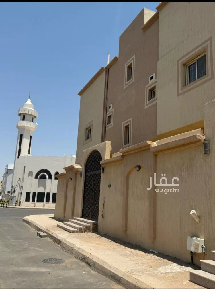 عمارة للبيع في شارع حماد ابن اسحاق ابن اسماعيل, حي عروة, مدينة المدينه المنوره, منطقة المدينة المنورة صورة 4